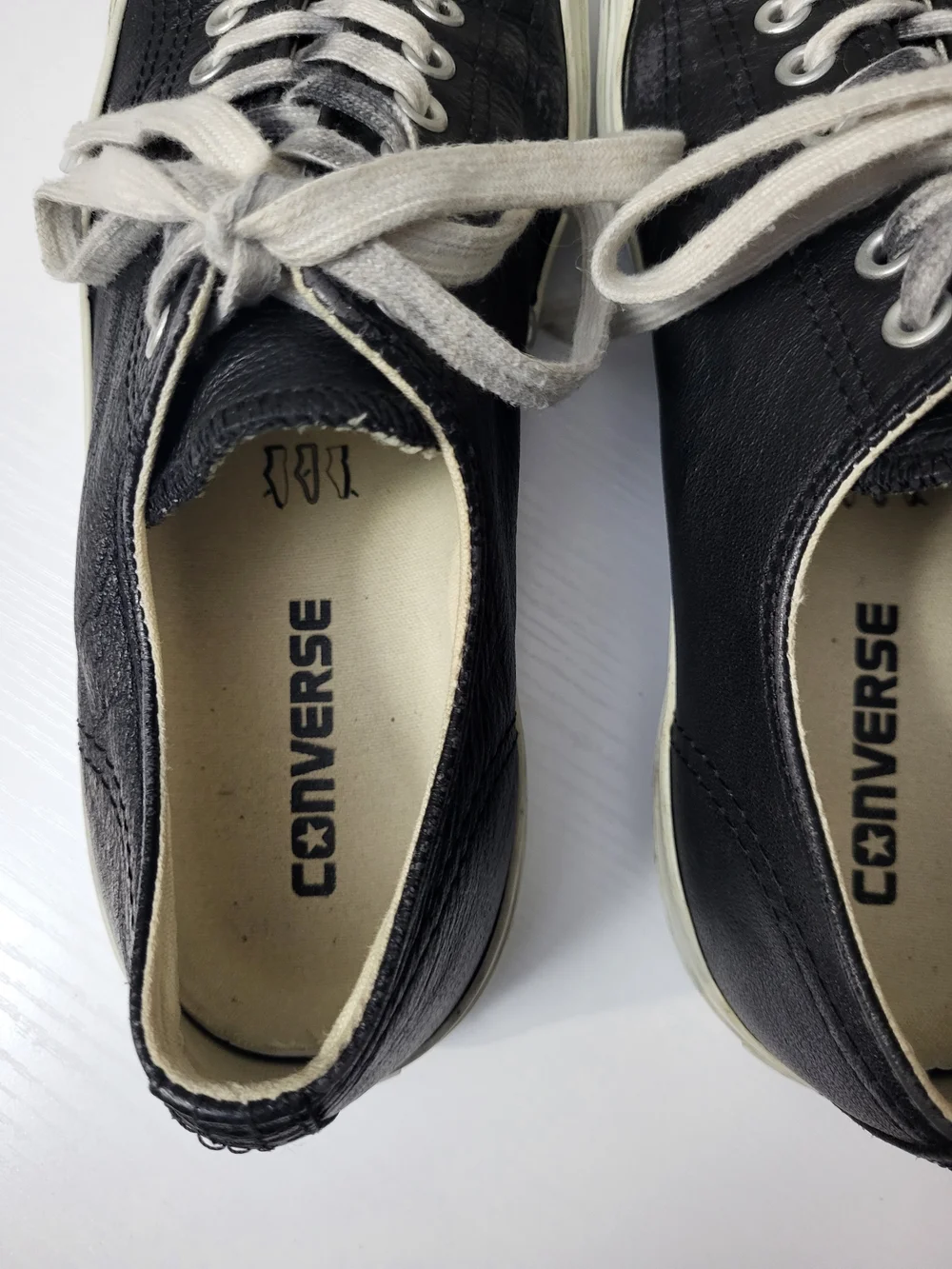 Converse Jack Purcell Low Top Leather Sneakers Black/White Lace Up M 7.5 W 9